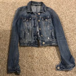 American eagle cropped denim jacket